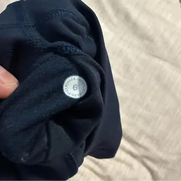 lululemon Athletica Align Short - Picture 3 of 3